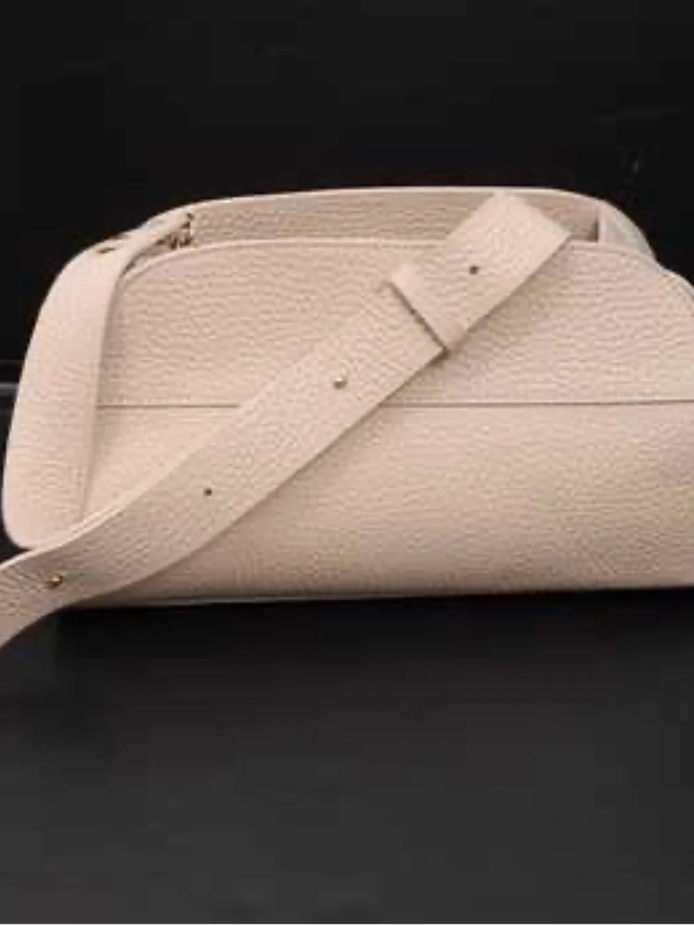 Elegant White Leather Shoulder Bag with Wide Strap